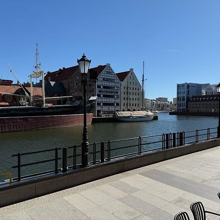 Motlawa Apartments - Old Town & River Viev, Fast Wifi Danzig Exterior foto